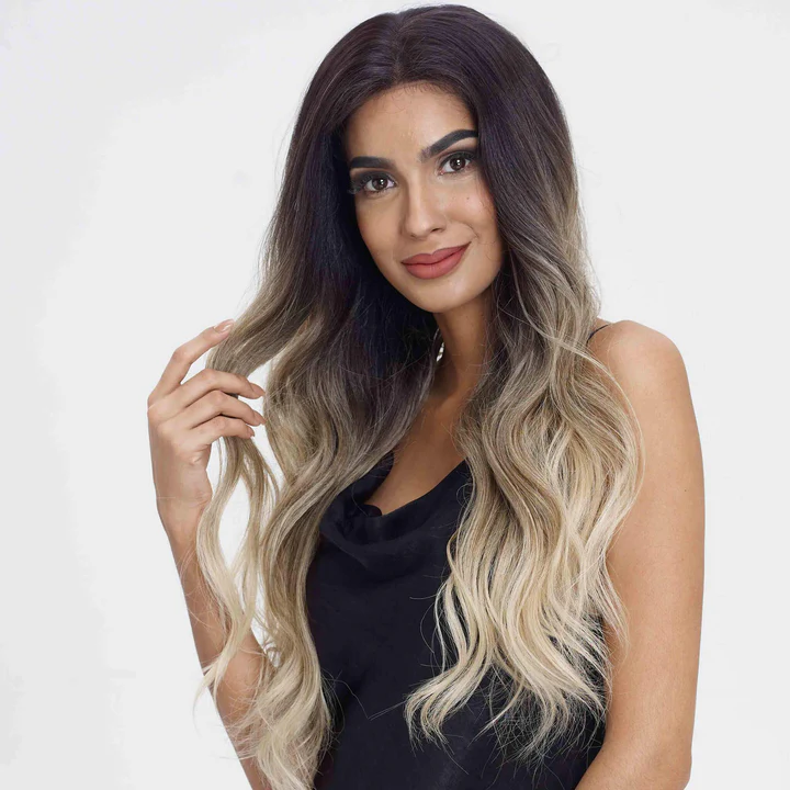 Perruque Synthétique TAMARA -Semi Naturelle Ondulée - Sleek Hair